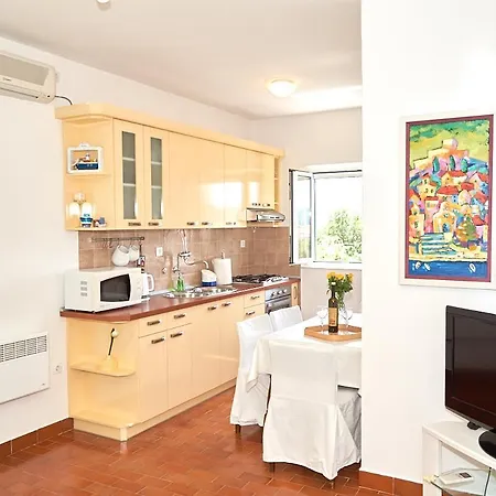 Lägenhet Marta I Franka Zablaće