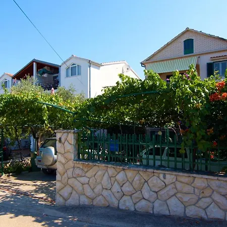 Apartment Marta I Franka