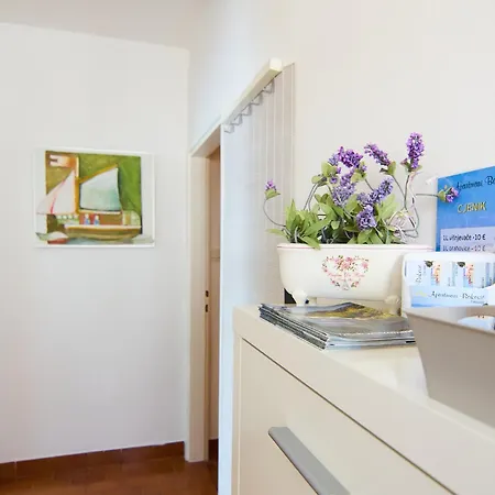 Apartment Marta I Franka *