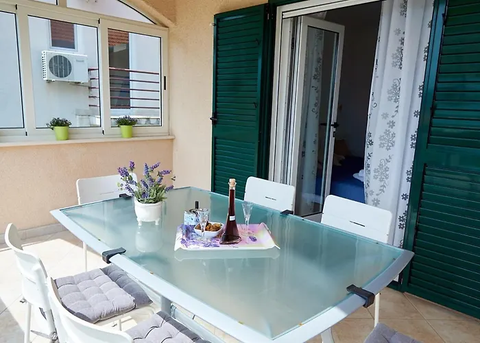 Appartement Marta I Franka Zablaće